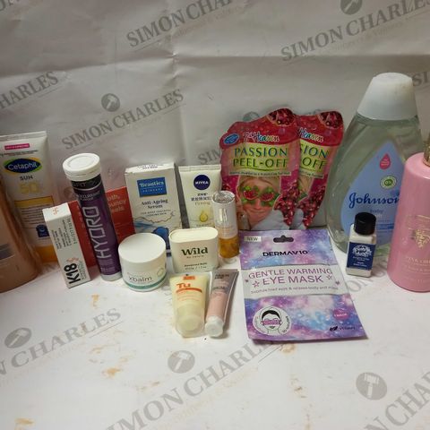 LOT OF APPROX 12 ASSORTED COSMETIC PRODUCTS TO INCLUDE REPAIR HAIR MASK, ANTI-AGEING SERUM, EYE MASK, ETC
