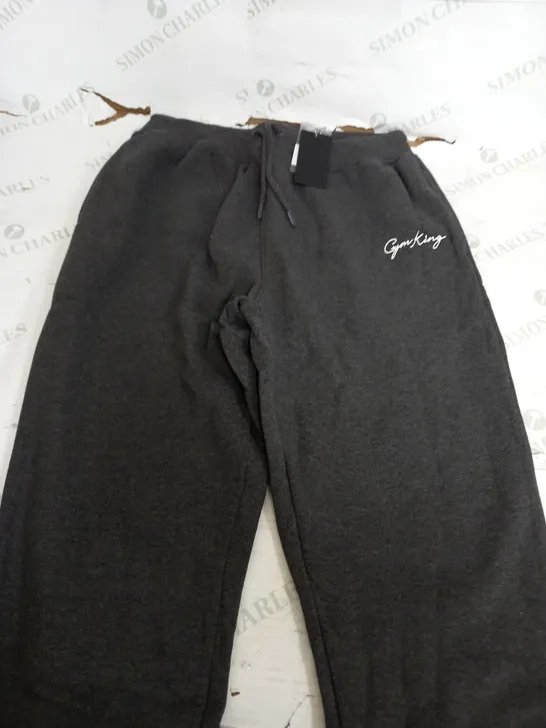 GYM KING SCRIPT SLOUCH JOGGER - SIZE 16