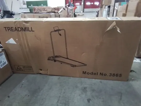 BOXED HOME TREADMILL