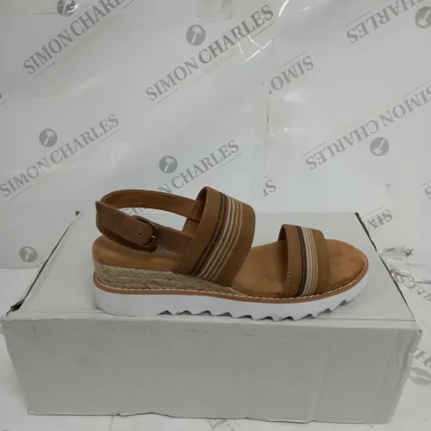 SKECHERS DESERT KISS HI SPORTY WEDGE SANDAL