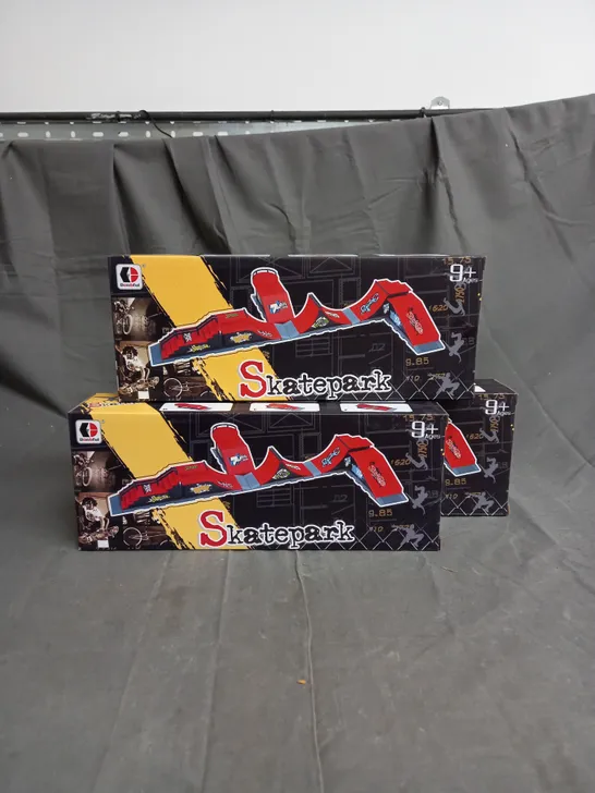 BOXED SET OF 3 DONBFUL SKATEPARK MINI FINGER SETS