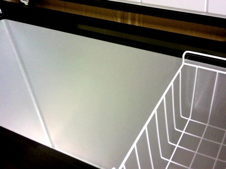 HOBBS RHCF198B BLACK CHEST FREEZER 3186219Simon Charles Auctioneers