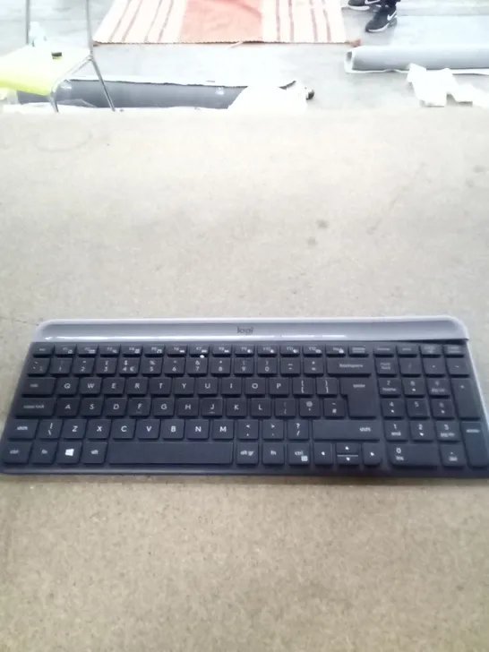 BOXED LOGITECH K470 KEYBOARD 