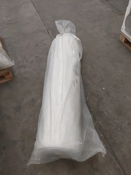 QUALITY BAGGED AND ROLLED 135cm DOUBLE SIZED AIRSPRUNG MATTRESS 