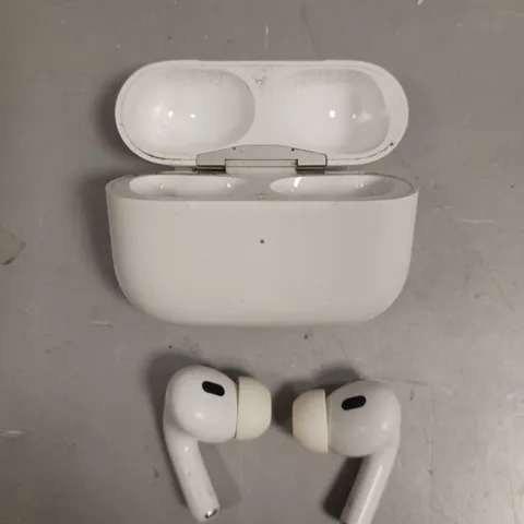 APPLE AIRPODS PRO WIRELESS EARPHONES - MODEL UNSPECIFIED 