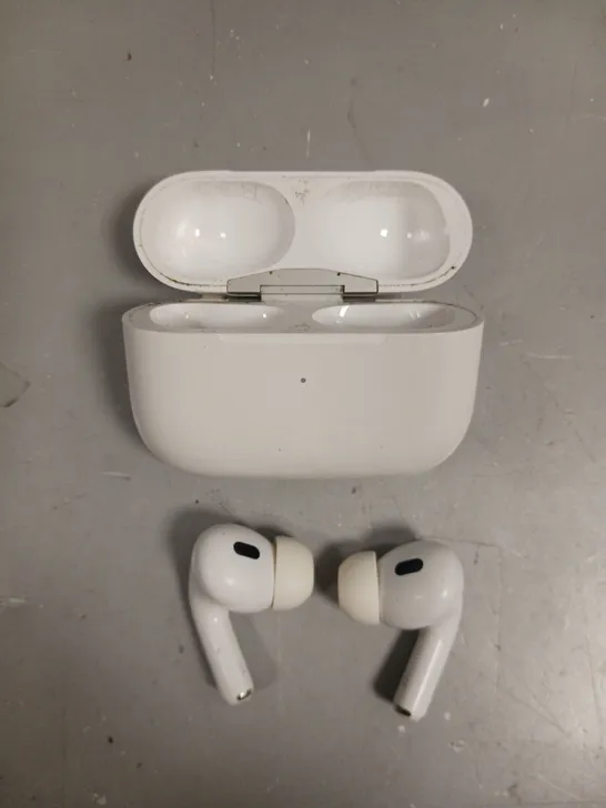 APPLE AIRPODS PRO WIRELESS EARPHONES - MODEL UNSPECIFIED 