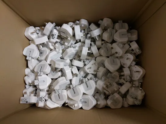 BOX OF APPROX 50 MAGSAFE DUCK HEAD PLUGS