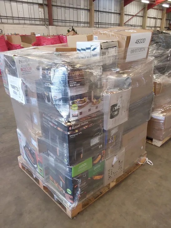 PALLET OF APPROXIMATELY 31 UNPROCESSED RAW RETURN HOUSEHOLD AND ELECTRICAL GOODS TO INCLUDE;