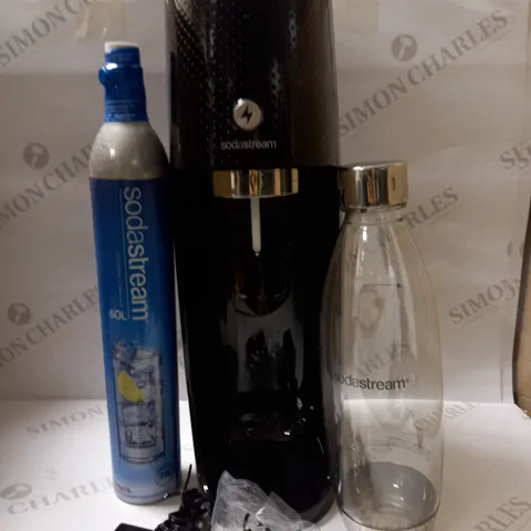 SODASTREAM SPIRIT ONE TOUCH ELECTRIC SPARKLING WATER MAKER 