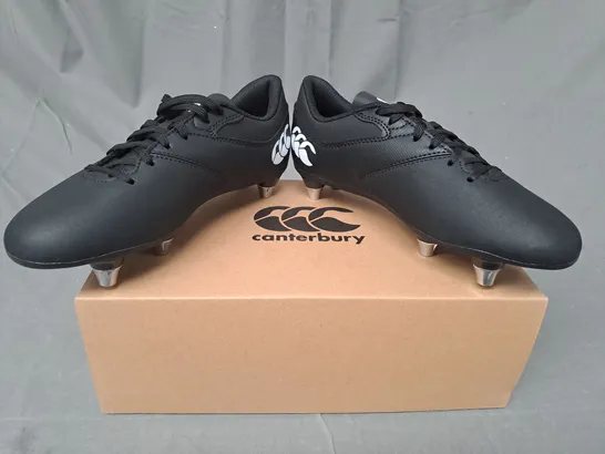 BOXED PAIR OF CANTERBURY CCC PHOENIX RAZE FOOTBALL BOOTS IN BLACK UK SIZE 3