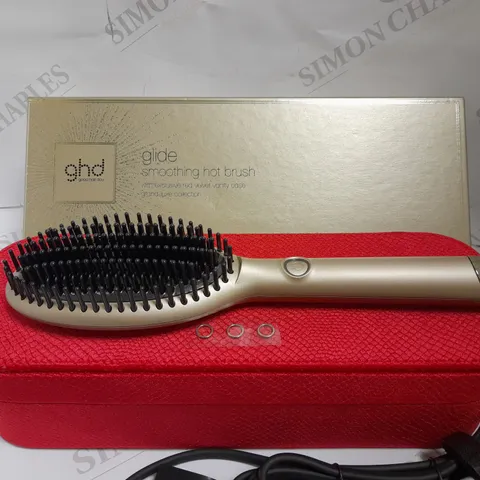 GHD GLIDE LIMITED EDITION - SMOOTHING HOT BRUSH IN CHAMPAGNE GOLD