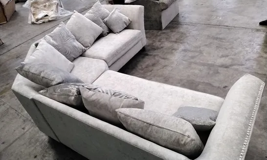 DESIGNER SILVER FABRIC CORNER GROUP STUDDED SOFA WITH SCATTERBACK CUSHIONS