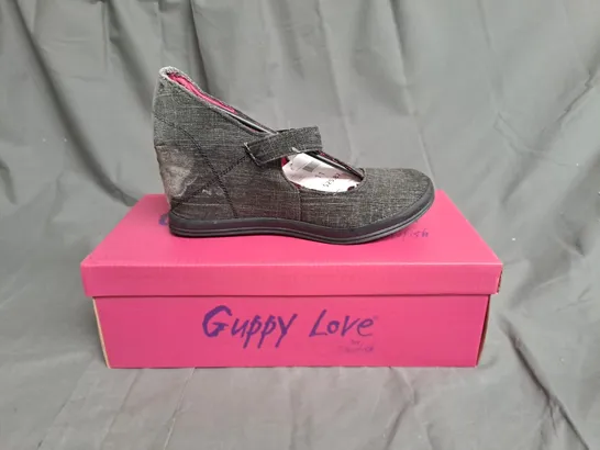 BOXED LOT OF 12 PAIRS OF GUPPY LOVE LADIES WEDGE HEEL SHOES. VARIOUS SIZES