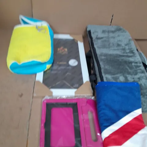 LARGE QAUNTIITY OF ASSORTED HOUSEHOLD ITEMS TO INCLUDE TABLET CASE, PHOTO FRAME AND TOWELS