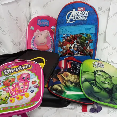 APPROXIMATELY 7 KIDS BAGS AND BACK PACKS