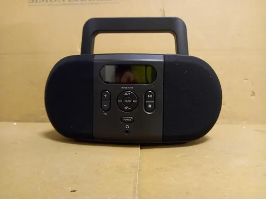 CD BOOMBOX-FM RADIO WITH 3.5MM