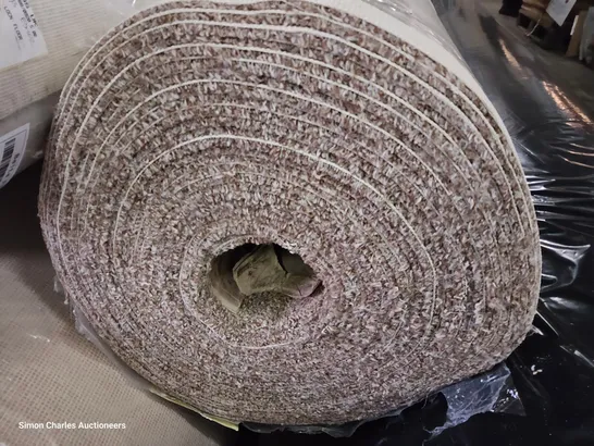 ROLL OF QUALITY DARTMOOR TWIST 720 CARPET APPROXIMATELY 4M × 24M