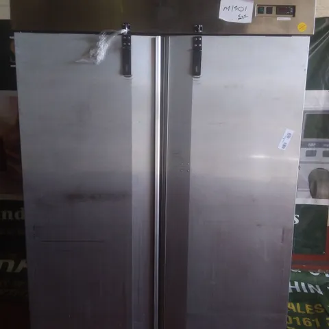 LARGE DISPLAY FRIDGE 