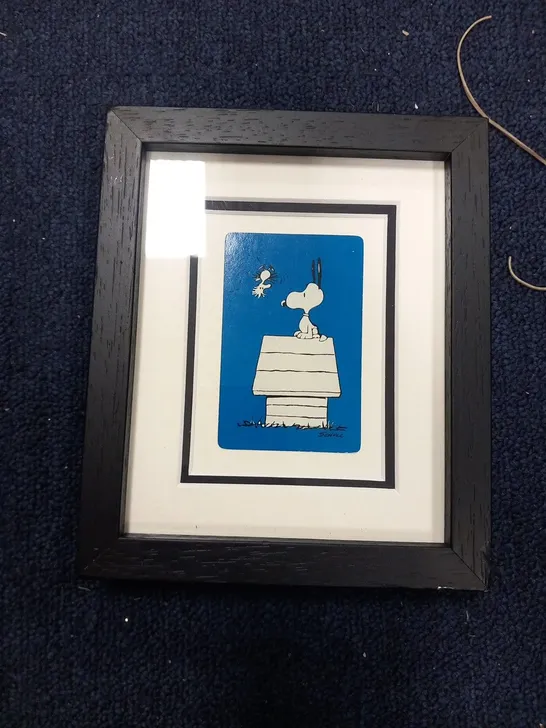 FRAMED SNOOPY AT HOME – BLUE