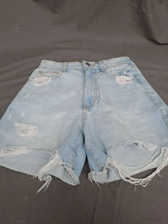 ZARA LIGHT DENIM SHORTS - EUR 34