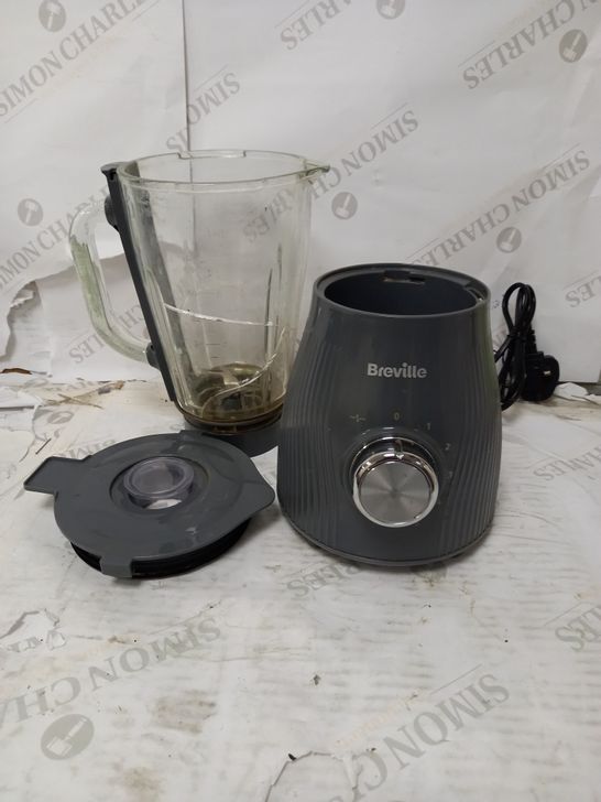 BREVILLE FLOW JUG BLENDER AND SMOOTHIE MACHINE