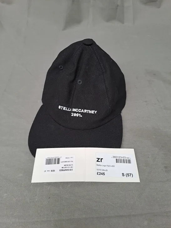 STELLA MCCARTNEY CAP IN ULTRA BLACK SIZE 57