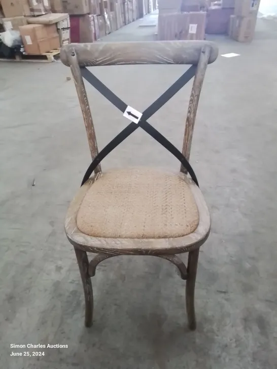 QUALITY DESIGNER MODERN METAL WRAP BACK WOODEN CHAIR