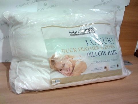 HIGH LIVING LUXURY DUCK FEATHER DOWN PAIR OF PILLOWS