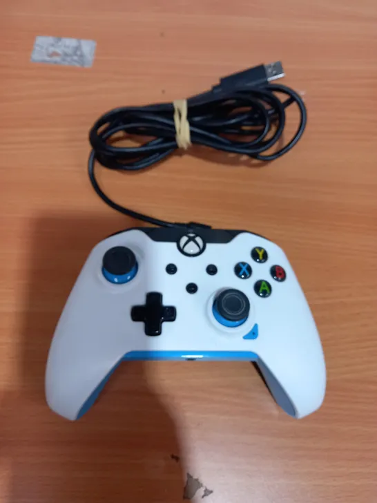 PDP ION WHITE XBOX WIRED CONTROLLER