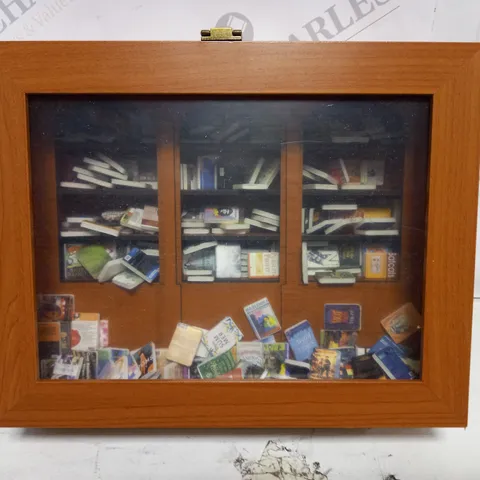 BOXED UNBRANDED ANTI-ANXIETY MINIATURE BOOK DISPLAY CABINET