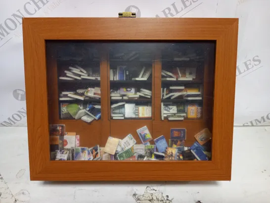 BOXED UNBRANDED ANTI-ANXIETY MINIATURE BOOK DISPLAY CABINET