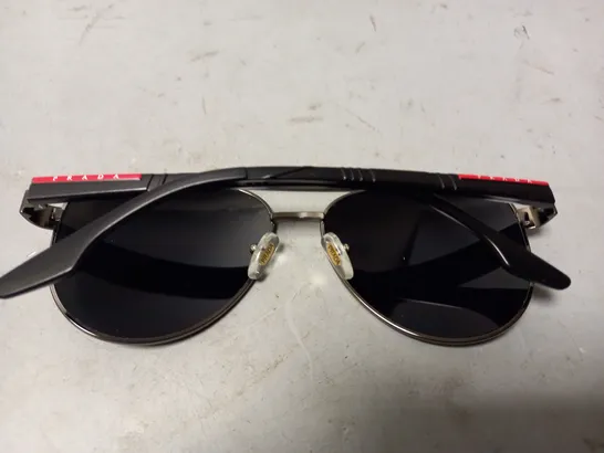 BOXED PRADA PR4021 SUNGLASSES