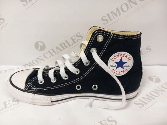 CONVERSE ALL STAR SIZE 2