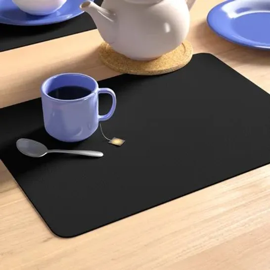 BOXED PLACEMAT COLOUR: BLACK X6