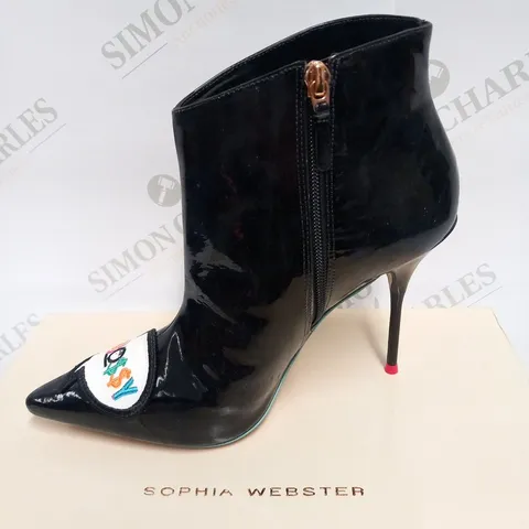 BOXED PAIR OF SOPHIA WEBSTER BOSSY BOOTS BLACK SIZE 40