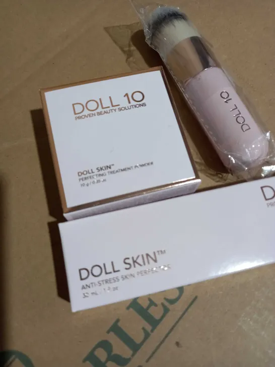 DOLL 10 COSMETIC BUNDLE 3 ITEMS 