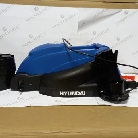 HYUNDAI 32CM LIGHTWEIGHT ROTARY ELECTRIC LAWNMOWER