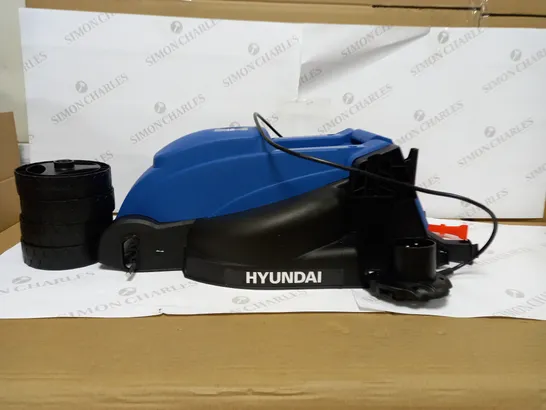 HYUNDAI 32CM LIGHTWEIGHT ROTARY ELECTRIC LAWNMOWER