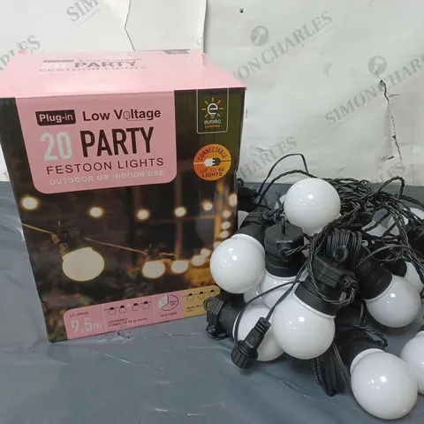 BOXED EUREKA PLUG-IN LOW VOLTAGE 20 PARTY FESTOON LIGHTS