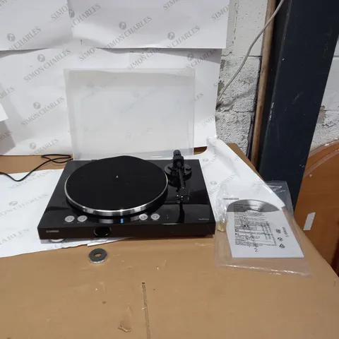 BOXED YAMAHA MULTI-CAST VINYL 500