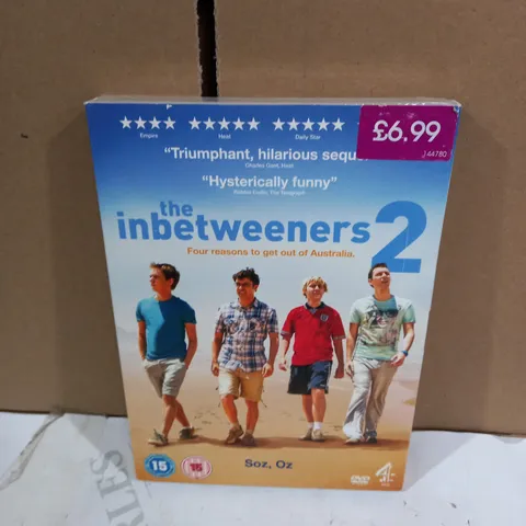 LOT OF APPROXIMATELY 50 DVDS TO INCLUDE THE INBETWEENERS 2 AND AMERICAN HUSSLE