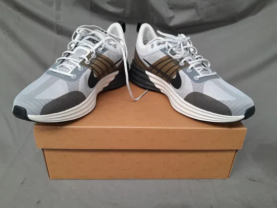 BOXED PAIR OF NIKE LUNAR ROAM SHOES IN GREY/SAGE/BLACK UK SIZE 9