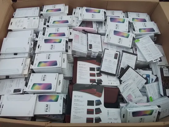 PALLET CONTAINING A LARGE QUANTITY OF ASSORTED BRAND NEW PHONE AND TABLET CASES 