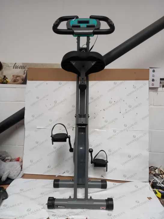 DAVINA FITNESS FOLDING MAGNETIC EXERCISE BIKE - MINT - COLLECTION ONLY