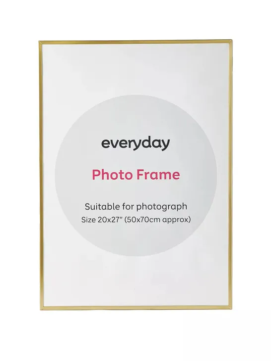 BOXED EVERYDAY PHOTO FRAME IN GOLD 