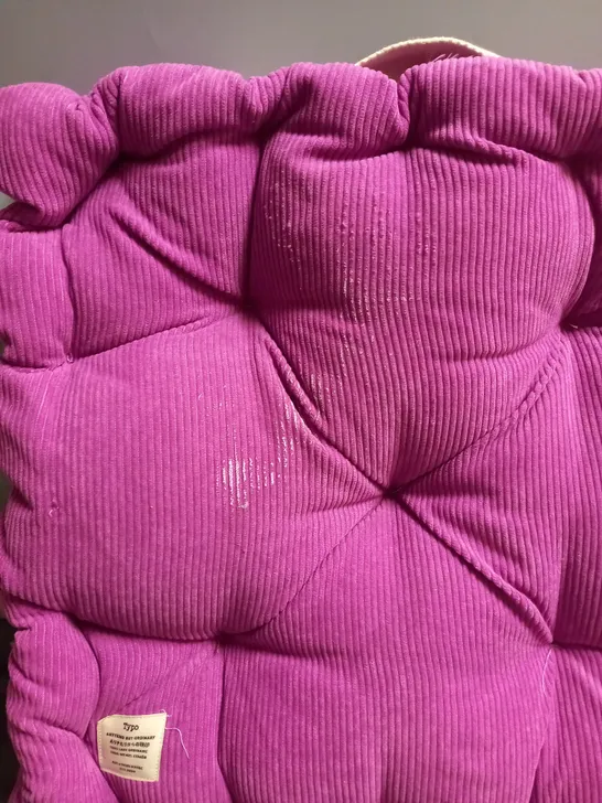 TYPO FLOOR CUSION IN PINK CORDUROY 