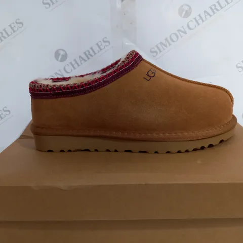 BOXED UGG SLIP ON CLOGS IN TAN - UK 6 