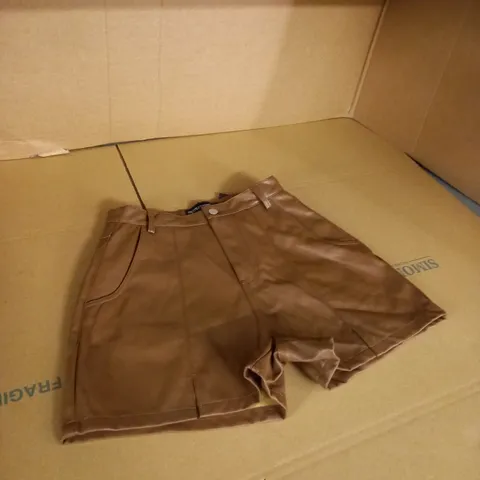 CHOCOLATE SEAM DETAIL FAUX LEATHER SHORTS SIZE 10