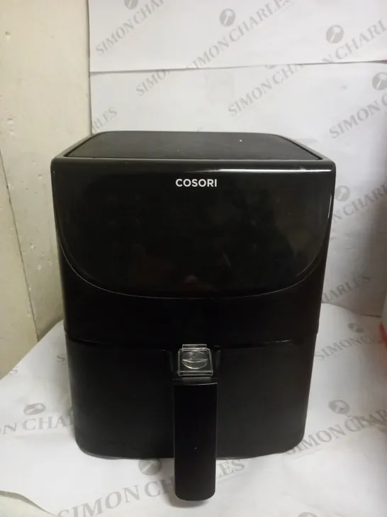 COSORI ELECTRIC HOT AIR FRYER 