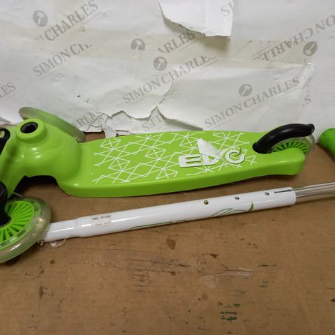 EVO LIGHT UP MOVE N GROOVE LIME - SCOOTER